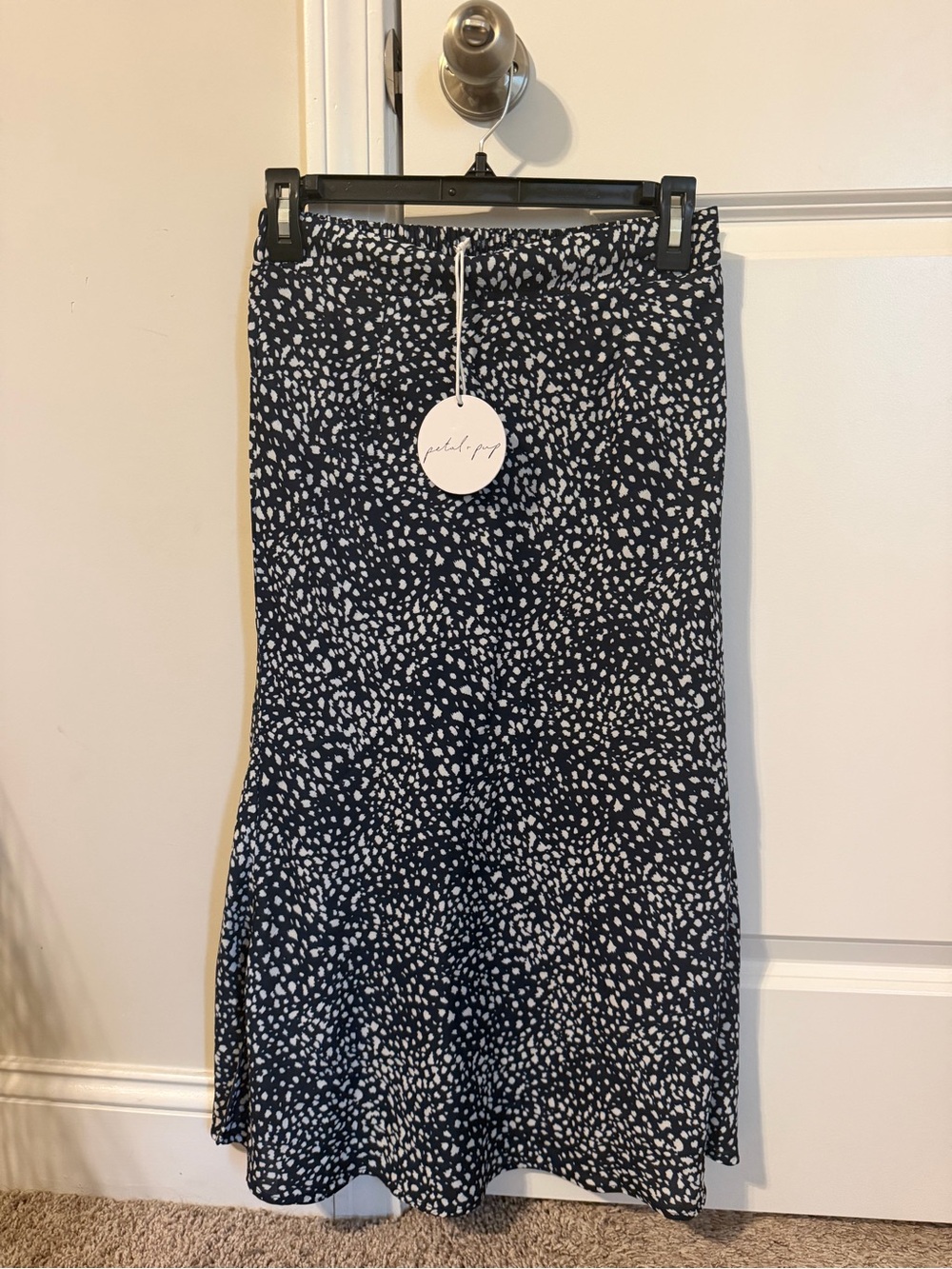 NWT Petal & Pup Navy and White Speckled Midi Skirt Medium